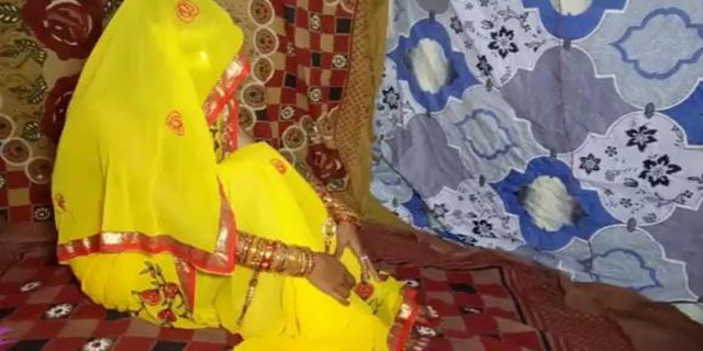 नयी नवेली दुल्हन की सूहग रात छोटे देवर के साथ